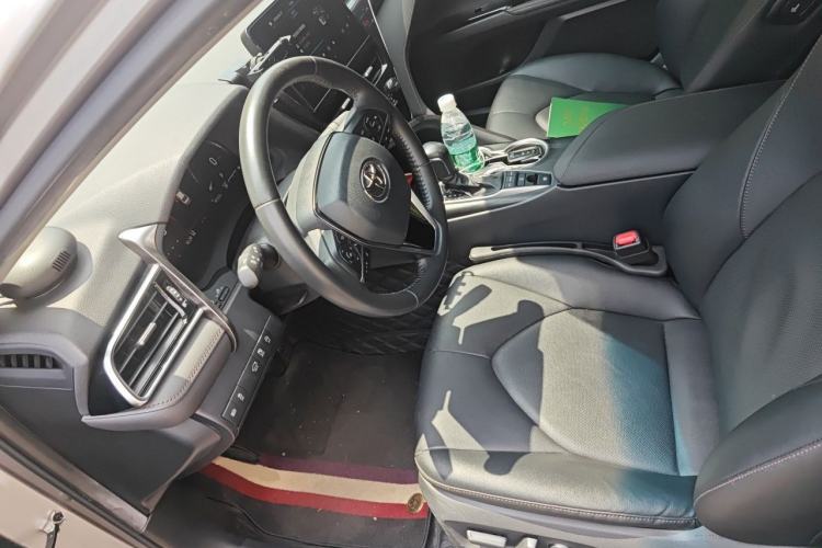 Used Toyota Camry 2021 2.5G Luxury Edition Left Front Seat