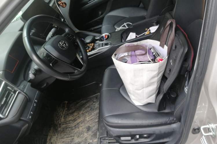 Used Toyota Camry 2021 Dual-Motor 2.5HG Luxury Edition Left Front Seat