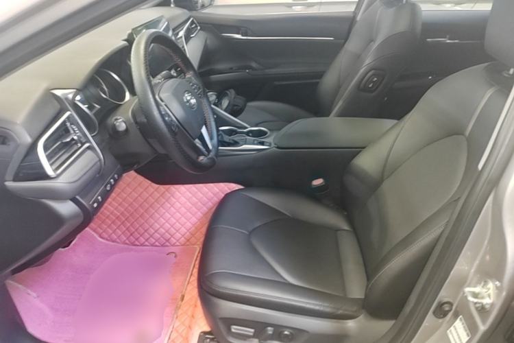 Used Toyota Camry 2021 2.0G Luxury Edition Left Front Seat