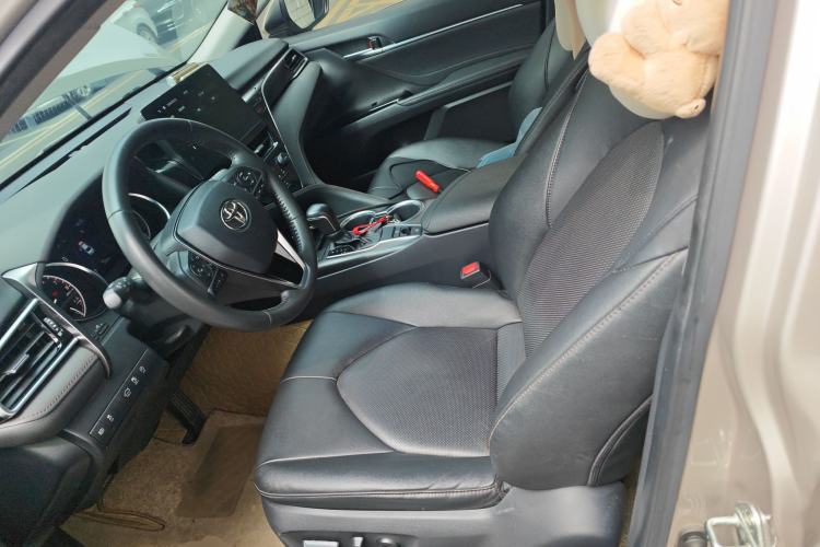Used Toyota Camry 2021 2.0G Luxury Edition Left Front Seat
