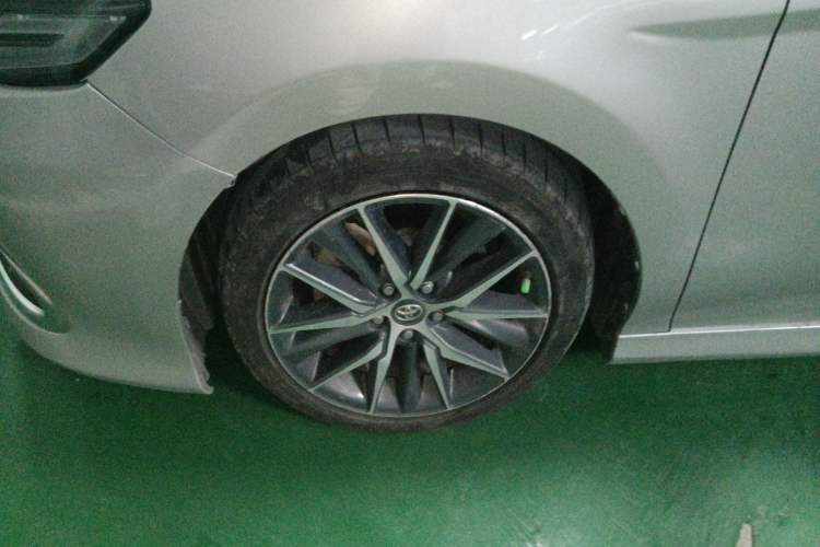 Used Toyota Camry 2021 2.5G Luxury Edition Left Front Wheel Hub