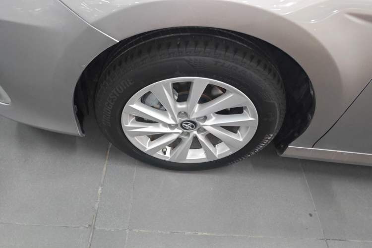 Used Toyota Camry 2021 2.0G Luxury Edition Left Front Wheel Hub