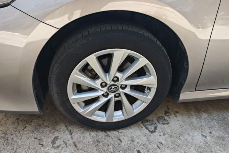 Used Toyota Camry 2021 2.0G Luxury Edition Left Front Wheel Hub