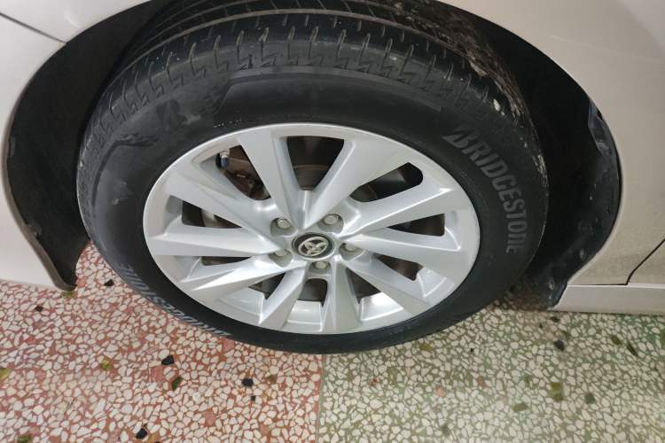 Used Toyota Camry 2021 2.0G Luxury Edition Left Front Wheel Hub