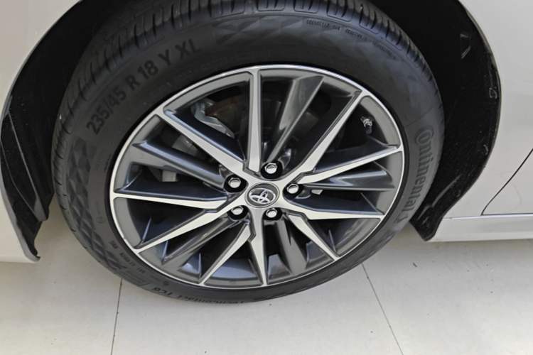 Used Toyota Camry 2021 2.5G Luxury Edition Left Front Wheel Hub
