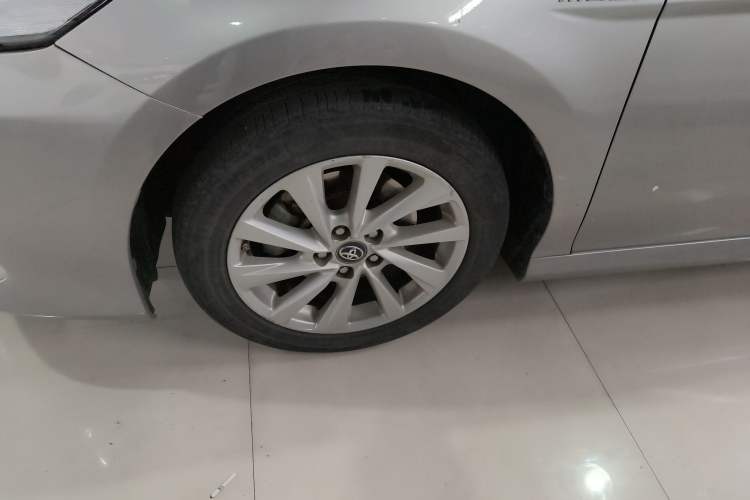Used Toyota Camry 2021 Dual-Motor 2.5 HGVP Leading Edition Left Front Wheel Hub