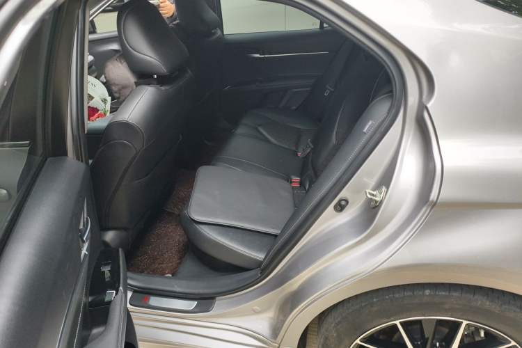 Used Toyota Camry 2021 Dual-Motor 2.5HS Fēngshàng Edition Left Rear Seat