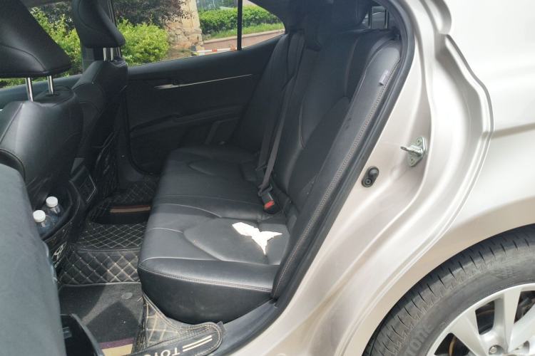 Used Toyota Camry 2021 2.0G Luxury Edition Left Rear Seat