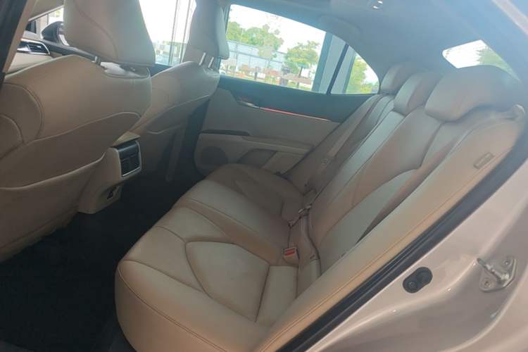 Used Toyota Camry 2021 2.5G Luxury Edition Left Rear Seat