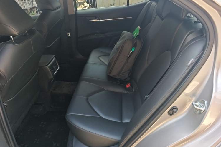 Used Toyota Camry 2021 2.0G Luxury Edition Left Rear Seat