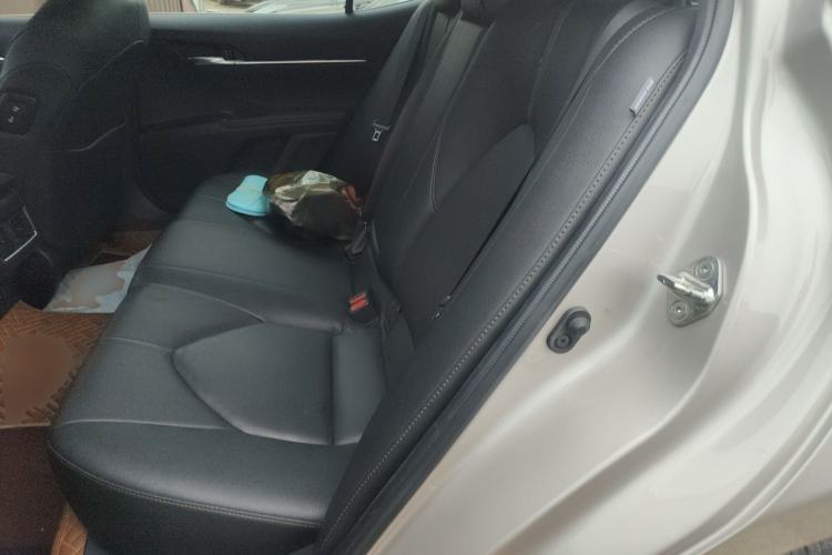 Used Toyota Camry 2021 2.0G Luxury Edition Left Rear Seat