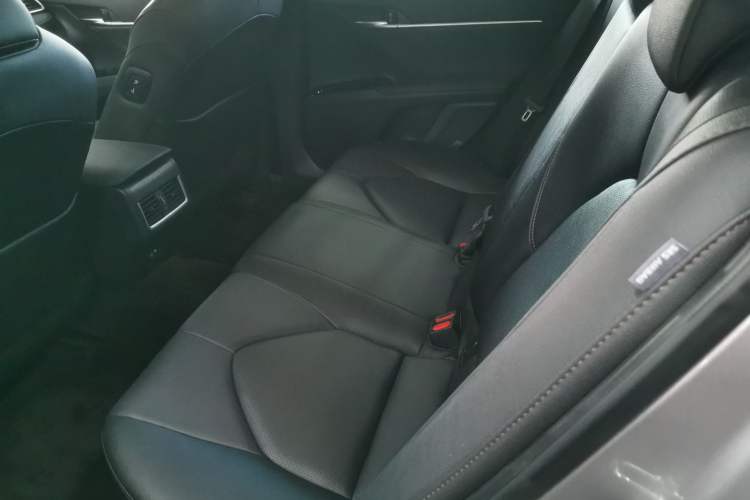 Used Toyota Camry 2021 2.0G Luxury Edition Left Rear Seat