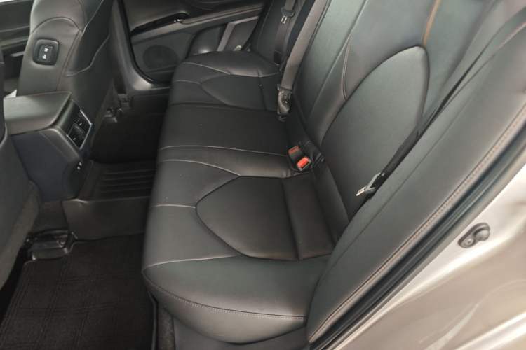 Used Toyota Camry 2021 2.0G Luxury Edition Left Rear Seat