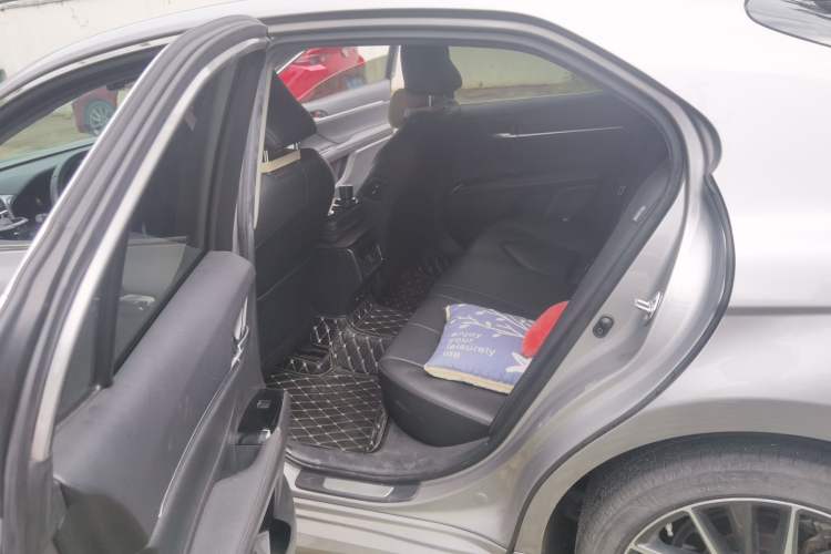 Used Toyota Camry 2021 2.5G Luxury Edition Left Rear Seat