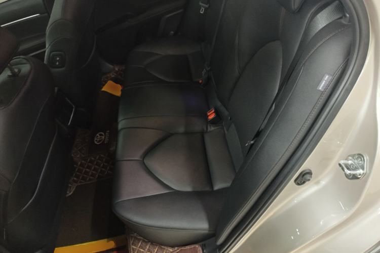 Used Toyota Camry 2021 2.0G Luxury Edition Left Rear Seat