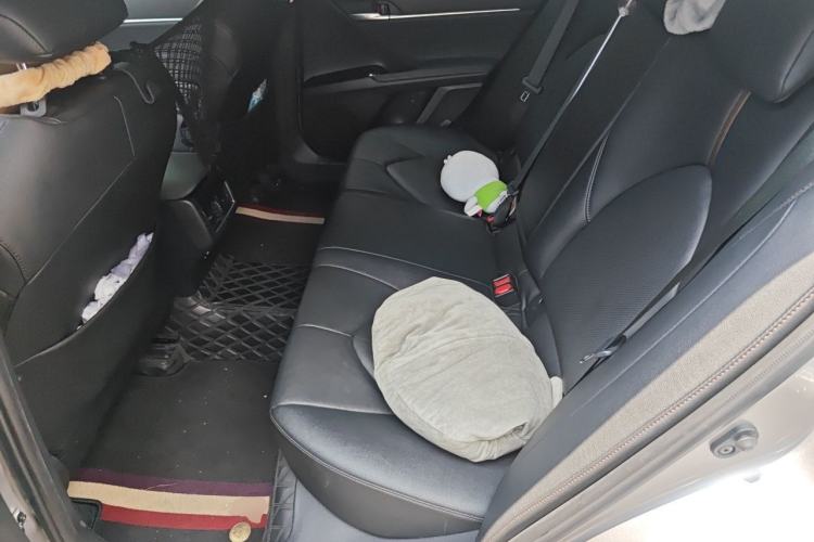 Used Toyota Camry 2021 2.5G Luxury Edition Left Rear Seat