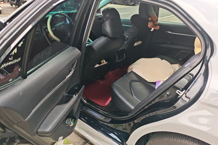Used Toyota Camry 2021 2.0G Luxury Edition Left Rear Seat