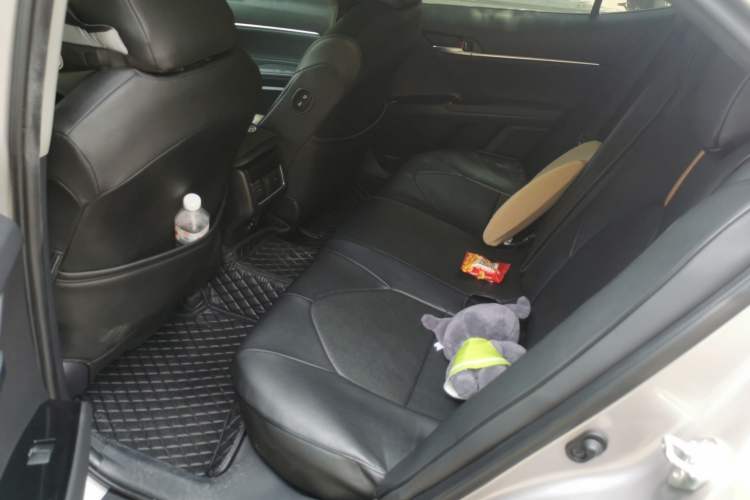 Used Toyota Camry 2021 2.0G Luxury Edition Left Rear Seat