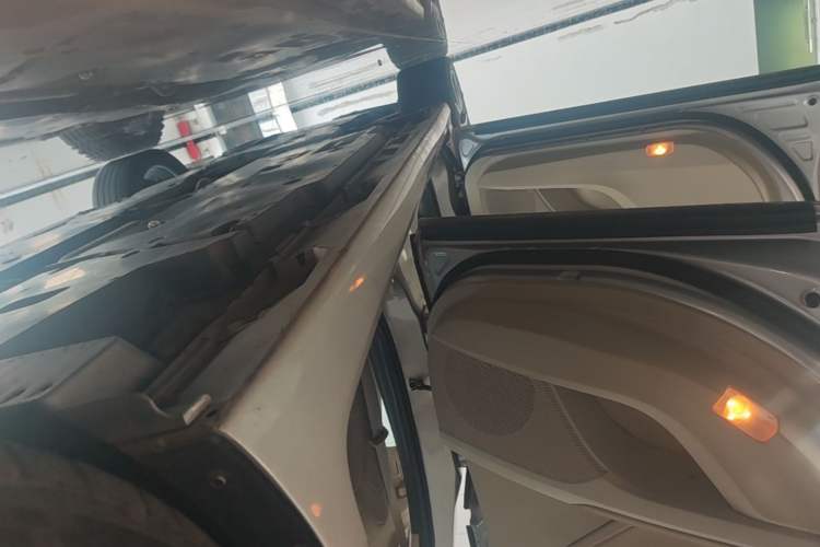 Used Toyota Camry 2021 2.5G Luxury Edition Left Side Sill