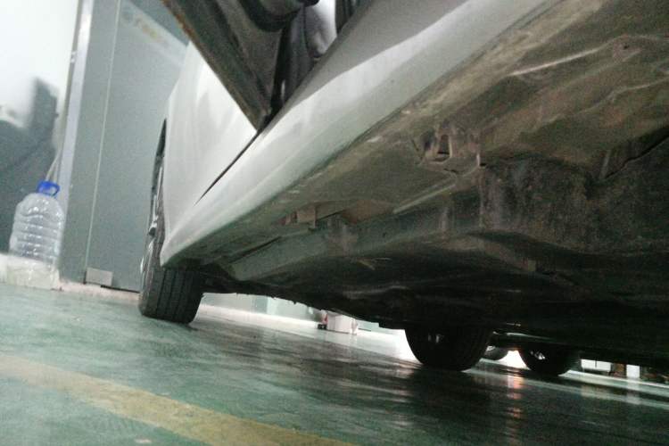 Used Toyota Camry 2021 2.5G Luxury Edition Left Side Sill
