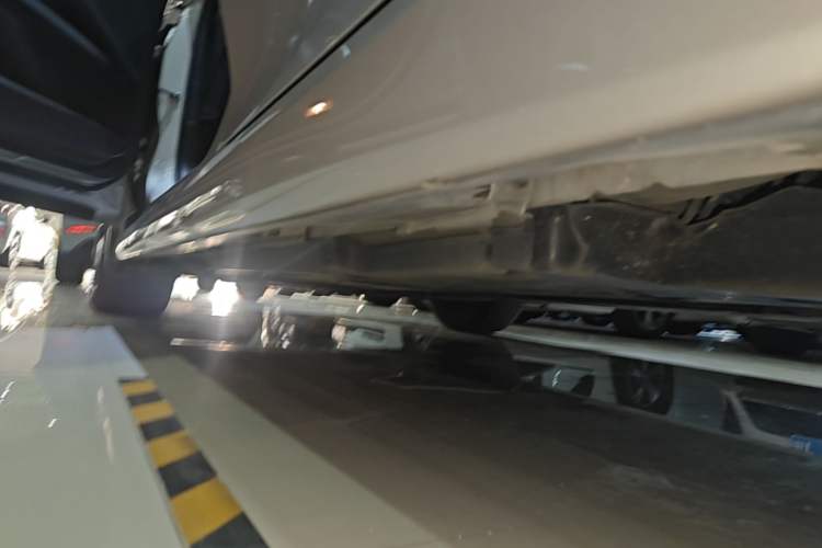 Used Toyota Camry 2021 2.5G Luxury Edition Left Side Sill
