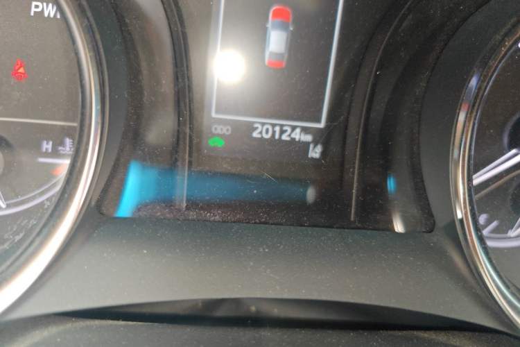 Used Toyota Camry 2021 Dual-Motor 2.5 HGVP Leading Edition Odometer Close Up