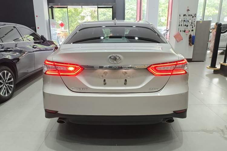 Used Toyota Camry 2021 2.0G Luxury Edition Rear