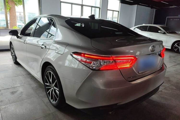 Used Toyota Camry 2021 2.5G Luxury Edition Rear Left 45 Deg