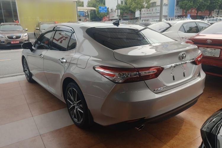 Used Toyota Camry 2021 2.5G Luxury Edition Rear Left 45 Deg