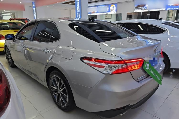 Used Toyota Camry 2021 2.5G Luxury Edition Rear Left 45 Deg