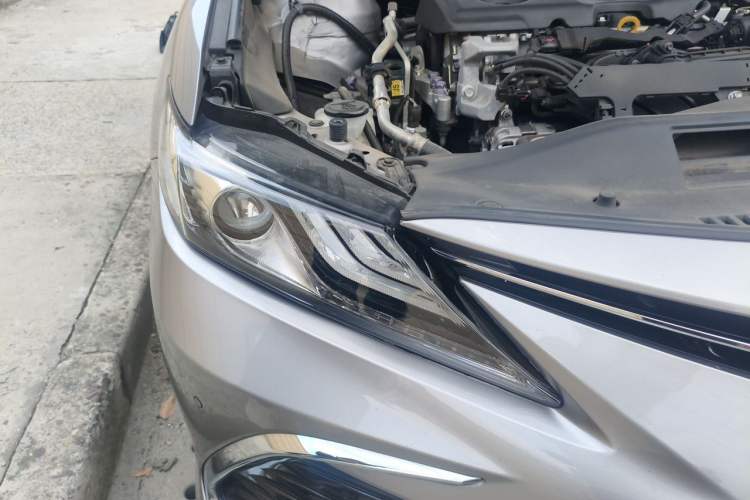Used Toyota Camry 2021 2.5G Luxury Edition Right Front Headlight