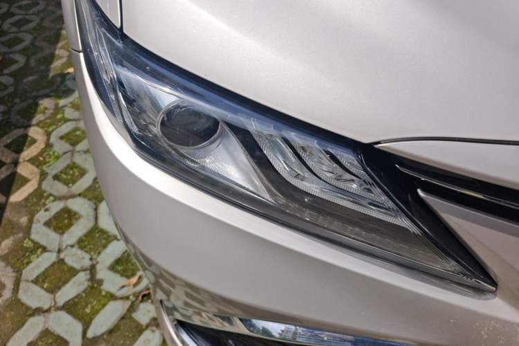 Used Toyota Camry 2021 Dual-Motor 2.5HG Luxury Edition Right Front Headlight