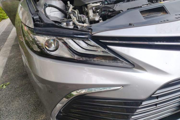 Used Toyota Camry 2021 2.5G Luxury Edition Right Front Headlight