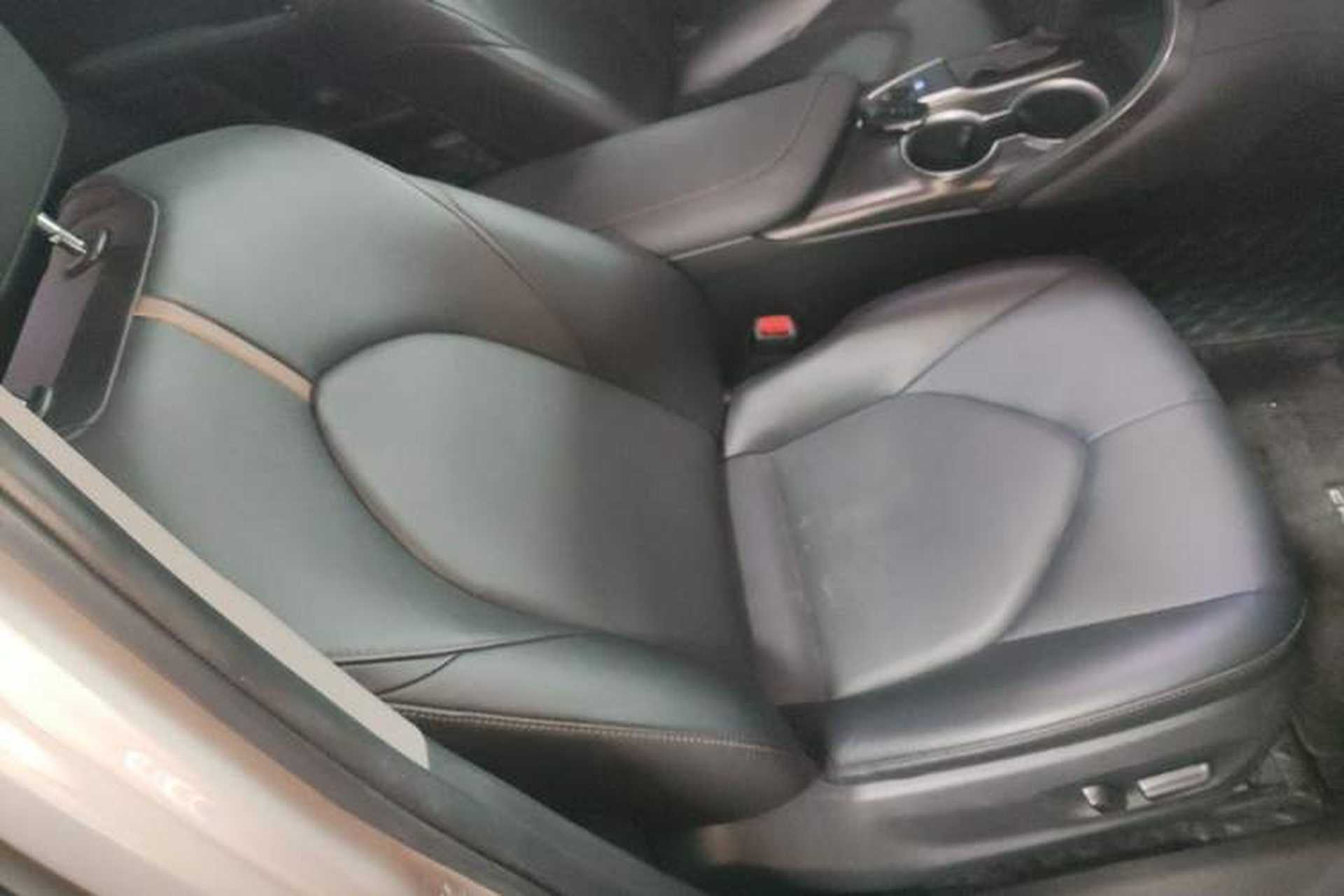 Used Toyota Camry 2021 2.0G Luxury Edition Right Front Seat