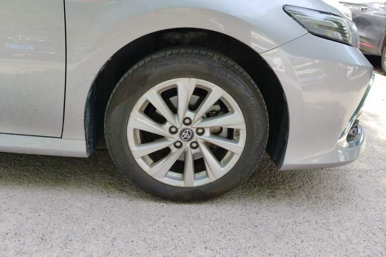 Used Toyota Camry 2021 2.0G Luxury Edition Right Front Wheel Hub