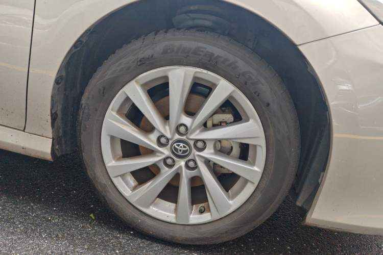 Used Toyota Camry 2021 Dual-Motor 2.5 HGVP Leading Edition Right Front Wheel Hub