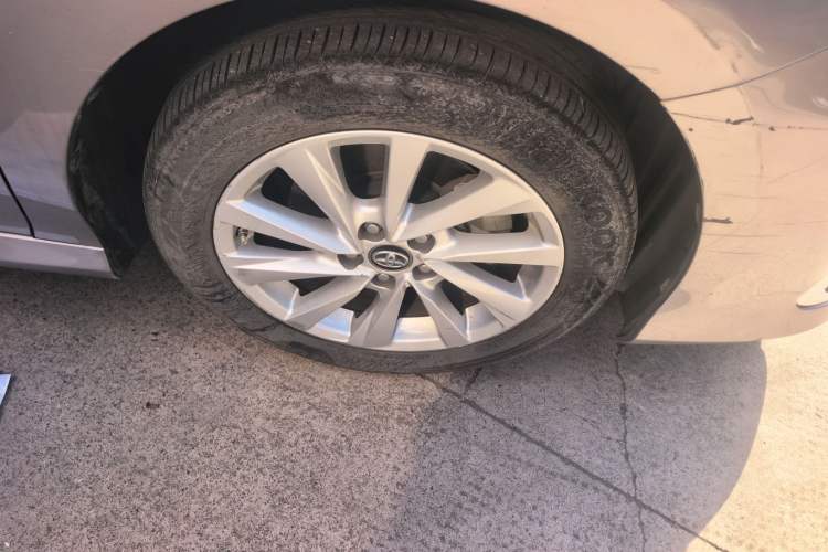 Used Toyota Camry 2021 2.0G Luxury Edition Right Front Wheel Hub