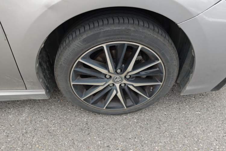 Used Toyota Camry 2021 2.5S Fēngshàng Edition Right Front Wheel Hub
