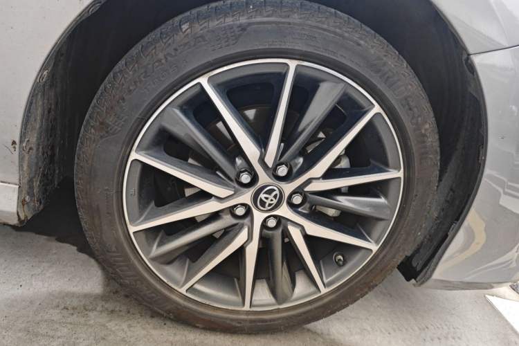 Used Toyota Camry 2021 Dual-Motor 2.5HG Luxury Edition Right Front Wheel Hub