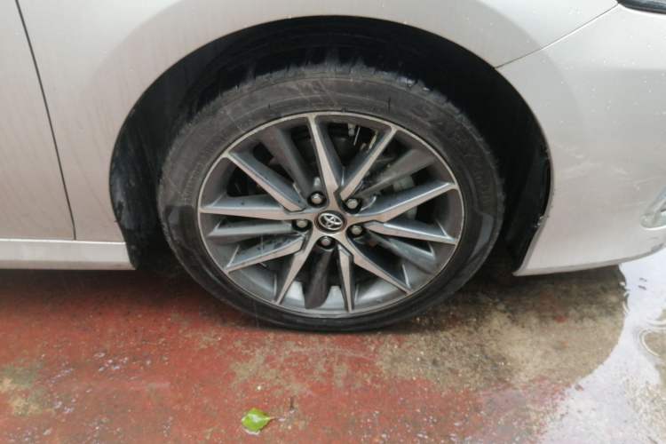 Used Toyota Camry 2021 Dual-Motor 2.5HG Luxury Edition Right Front Wheel Hub