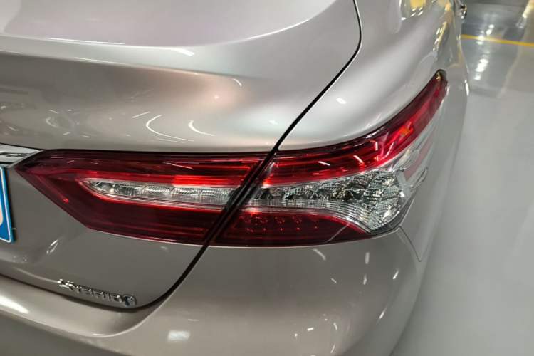 Used Toyota Camry 2021 Dual-Motor 2.5HG Luxury Edition Right Rear Taillight