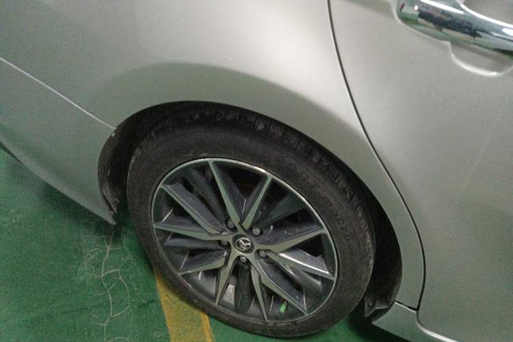 Used Toyota Camry 2021 2.5G Luxury Edition Right Rear Wheel Hub