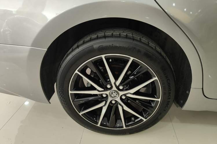 Used Toyota Camry 2021 2.5S Fēngshàng Edition Right Rear Wheel Hub