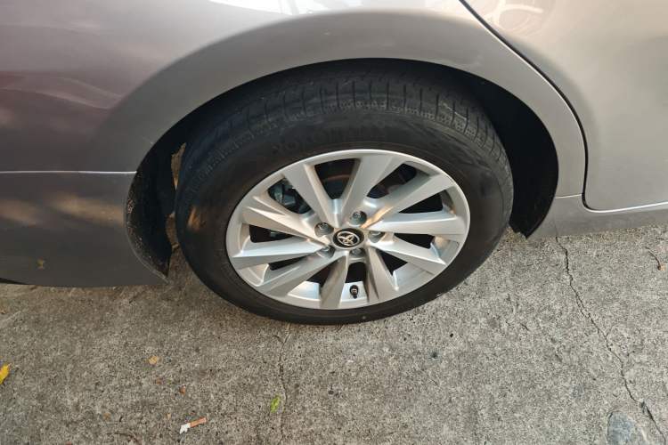 Used Toyota Camry 2021 2.0G Luxury Edition Right Rear Wheel Hub