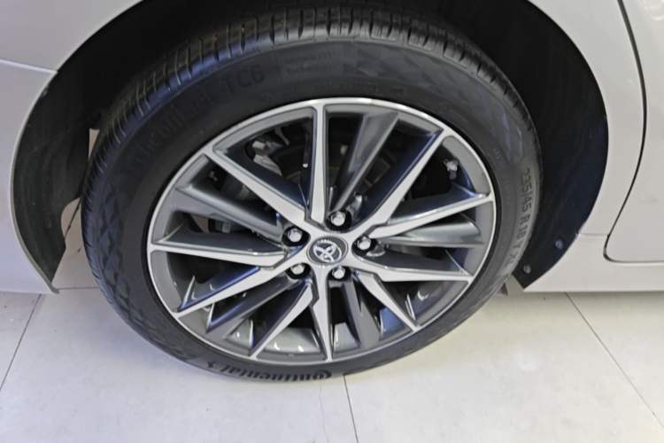 Used Toyota Camry 2021 2.5G Luxury Edition Right Rear Wheel Hub
