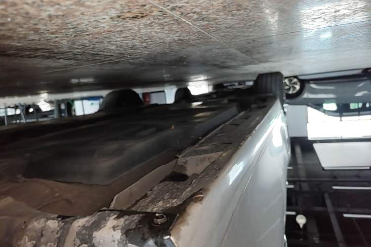 Used Toyota Camry 2021 2.5G Luxury Edition Right Side Sill