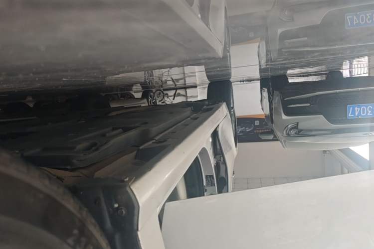 Used Toyota Camry 2021 2.5G Luxury Edition Right Side Sill