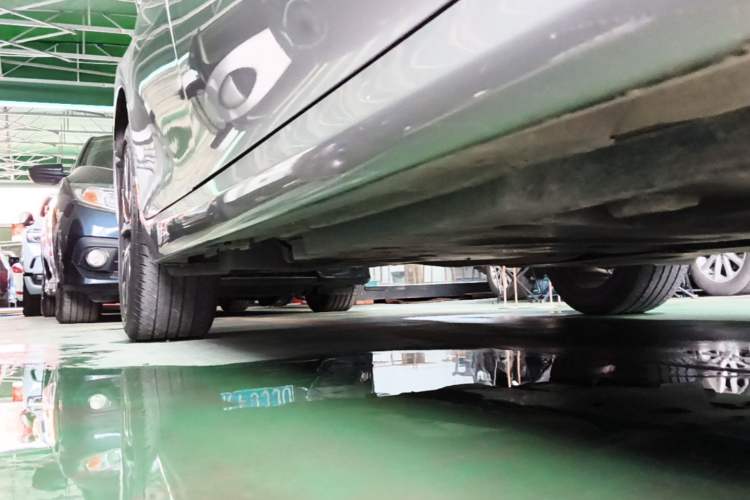 Used Toyota Camry 2021 2.5G Luxury Edition Right Side Sill