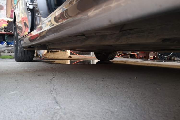 Used Toyota Camry 2021 2.5G Luxury Edition Right Side Sill