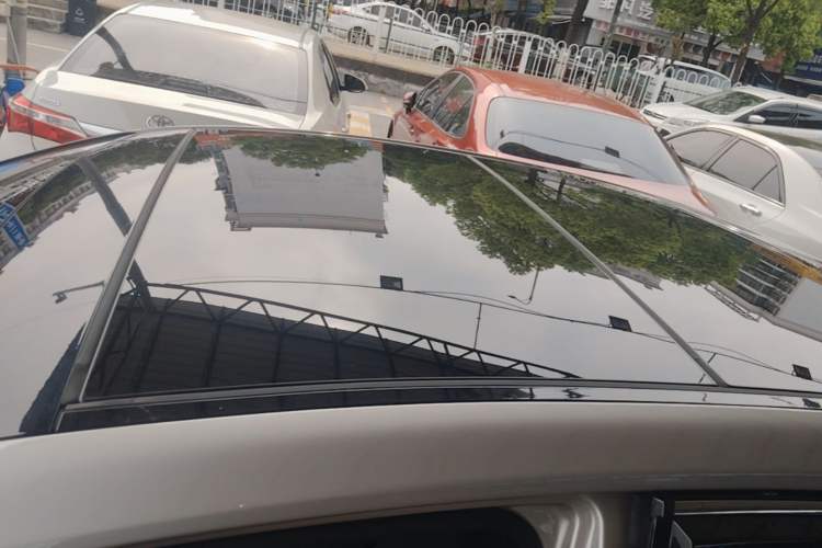 Used Toyota Camry 2021 2.5G Luxury Edition Roof